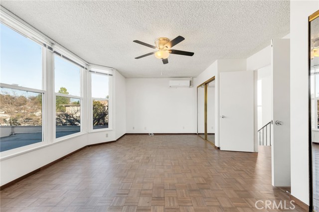 Detail Gallery Image 21 of 45 For 1654 Edgewater Ln, Camarillo,  CA 93010 - 3 Beds | 2/1 Baths