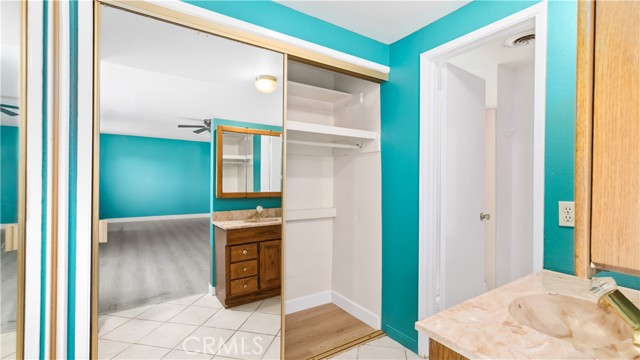 528 Essex photo 40