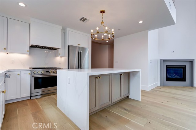 2621 Gates Avenue, Redondo Beach, California 90278, 4 Bedrooms Bedrooms, ,3 BathroomsBathrooms,Residential,Sold,Gates,PV23085381