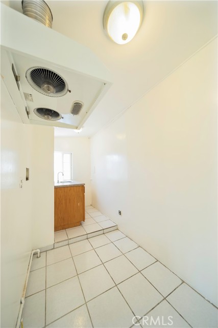 Detail Gallery Image 15 of 26 For 14702 Ibex Ave, Norwalk,  CA 90650 - 3 Beds | 1 Baths