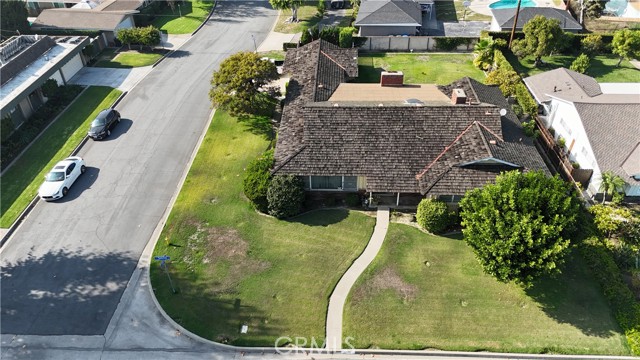 Detail Gallery Image 5 of 15 For 9623 Shellyfield Rd, Downey,  CA 90240 - 3 Beds | 3 Baths