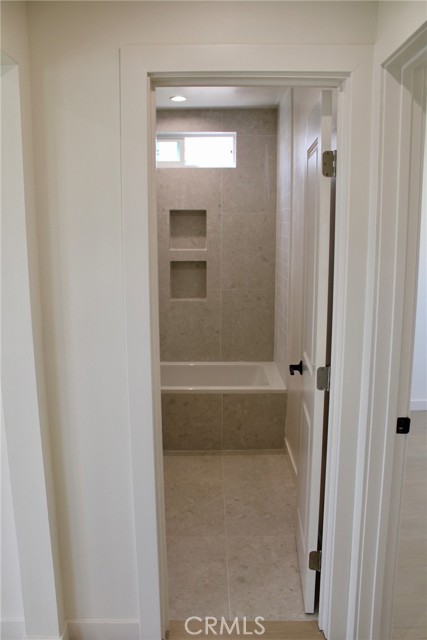 Detail Gallery Image 16 of 22 For 21217 S Main, Carson,  CA 90745 - 2 Beds | 1 Baths