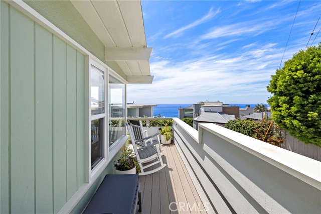 Detail Gallery Image 5 of 36 For 31674 Seacove Dr, Laguna Beach,  CA 92651 - 3 Beds | 2 Baths