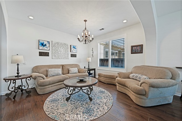 Detail Gallery Image 11 of 42 For 30719 Lajoe, Menifee,  CA 92584 - 4 Beds | 2 Baths
