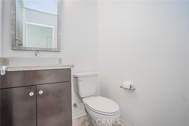 Detail Gallery Image 12 of 21 For 645 Liberation Way, Fullerton,  CA 92832 - 3 Beds | 2/1 Baths