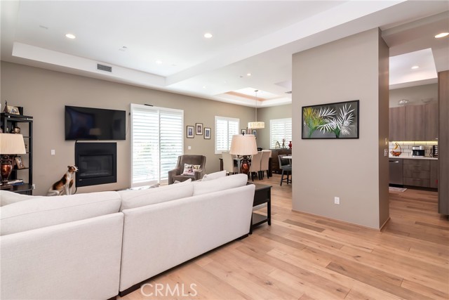 Detail Gallery Image 9 of 46 For 2204 Harriman Ln #B,  Redondo Beach,  CA 90278 - 4 Beds | 4 Baths
