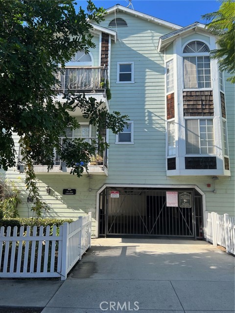 MLS# OC23230506