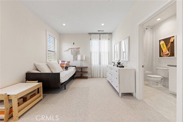 Detail Gallery Image 42 of 75 For 117 Petunia, Irvine,  CA 92618 - 4 Beds | 4 Baths