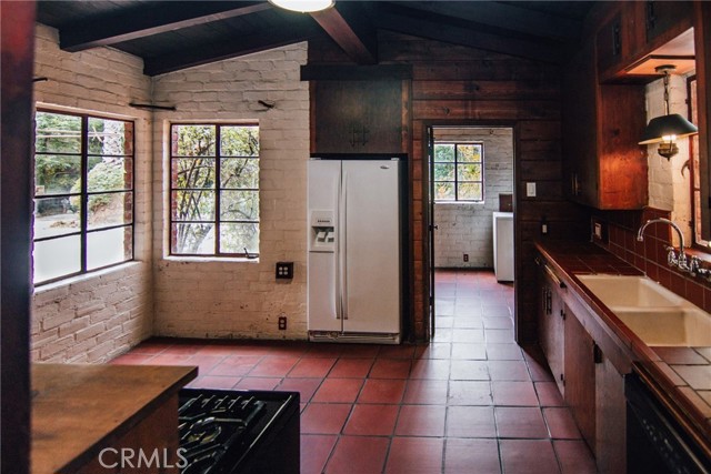 Detail Gallery Image 6 of 14 For 4405 Carpenter Ave, Studio City,  CA 91607 - 2 Beds | 2 Baths