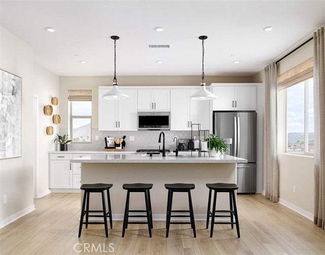2549 Sprout Lane, Corona CA: https://media.crmls.org/medias/b9c38306-1507-449f-9b21-ca46d44fbfe0.jpg
