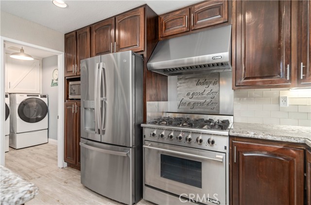 Detail Gallery Image 29 of 75 For 40755 via Tranqilo, Palmdale,  CA 93551 - 6 Beds | 3 Baths