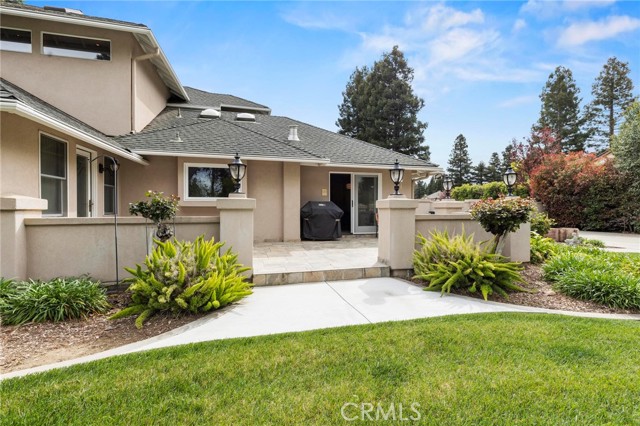 668 Gabriel Avenue, Yuba City CA: https://media.crmls.org/medias/b9c40407-115a-423e-9f45-cfa95a5927f0.jpg