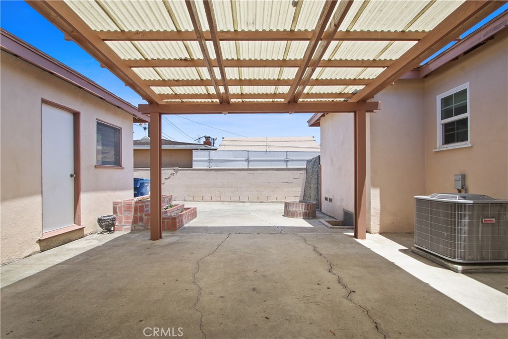 MLS #SB25130179 img 37