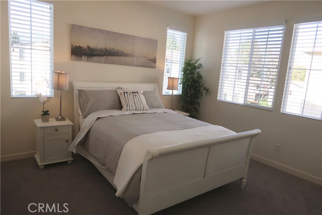 Detail Gallery Image 3 of 28 For 2734 Valor Ln, Pomona,  CA 91767 - 4 Beds | 3/1 Baths