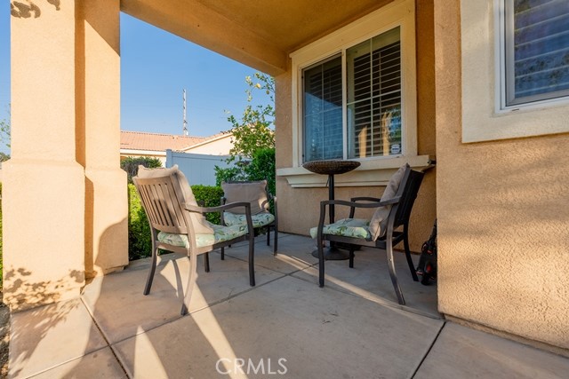 Detail Gallery Image 6 of 36 For 1894 Cefalu Ct, Riverside,  CA 92507 - 4 Beds | 2/1 Baths