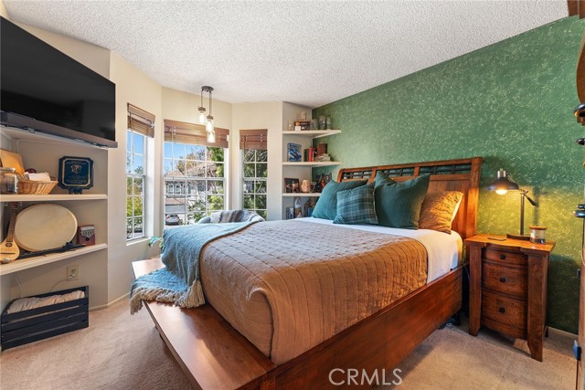 Detail Gallery Image 43 of 56 For 19852 Pandy Ct, Canyon Country,  CA 91351 - 3 Beds | 2/1 Baths