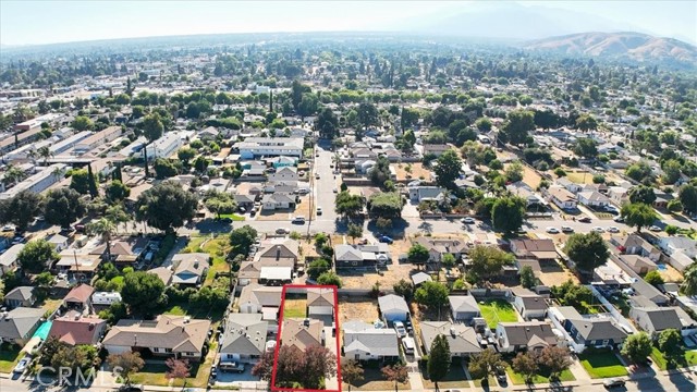 2486 Belle Street, San Bernardino CA: https://media.crmls.org/medias/b9c49c27-6462-4e87-9931-97e50be99d0b.jpg