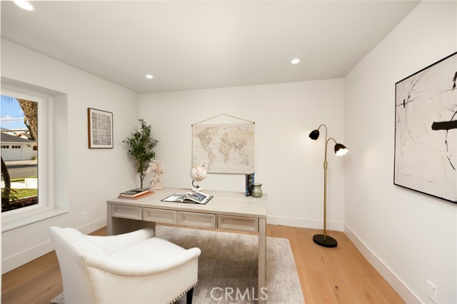 Detail Gallery Image 24 of 37 For 1839 Pitcairn Dr, Costa Mesa,  CA 92626 - 5 Beds | 4/1 Baths
