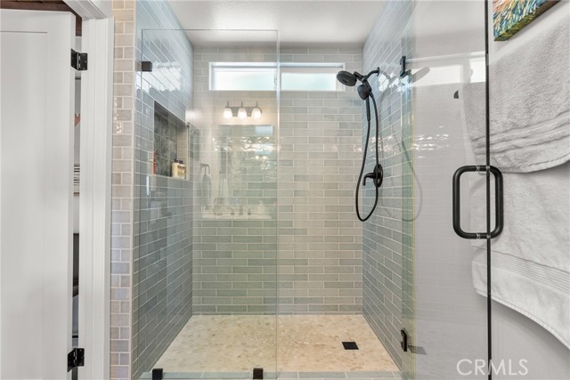 39662 86th W Street, Leona Valley CA: https://media.crmls.org/medias/b9c70b51-6a38-421a-9e70-a80c1520e849.jpg