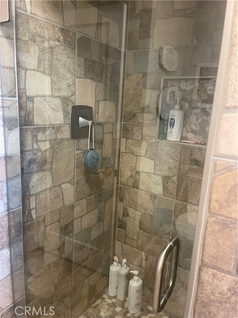 8484 Almond Avenue, Winton CA: https://media.crmls.org/medias/b9c7227a-6ea2-4f20-951a-043d3987a24f.jpg
