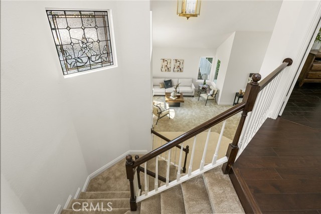 580 S Londerry Ln, Anaheim Hills CA: https://media.crmls.org/medias/b9c7228d-60f4-4c7d-a8a1-d489e57cad9d.jpg