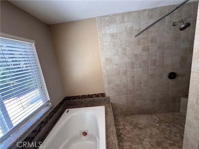 Detail Gallery Image 23 of 44 For 1299 Dogwood, Upland,  CA 91784 - 4 Beds | 2 Baths