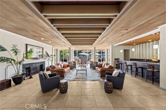 Detail Gallery Image 5 of 19 For 1885 Diamond St #2-234,  San Diego,  CA 92109 - 2 Beds | 2 Baths