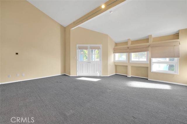 Detail Gallery Image 36 of 69 For 6423 Deep Dell, Hollywood,  CA 90068 - 3 Beds | 2/1 Baths