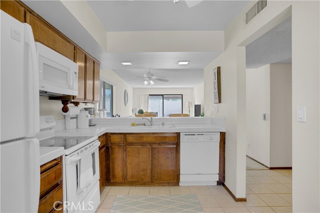 Detail Gallery Image 4 of 19 For 69723 Encanto Ct, Rancho Mirage,  CA 92270 - 2 Beds | 2 Baths