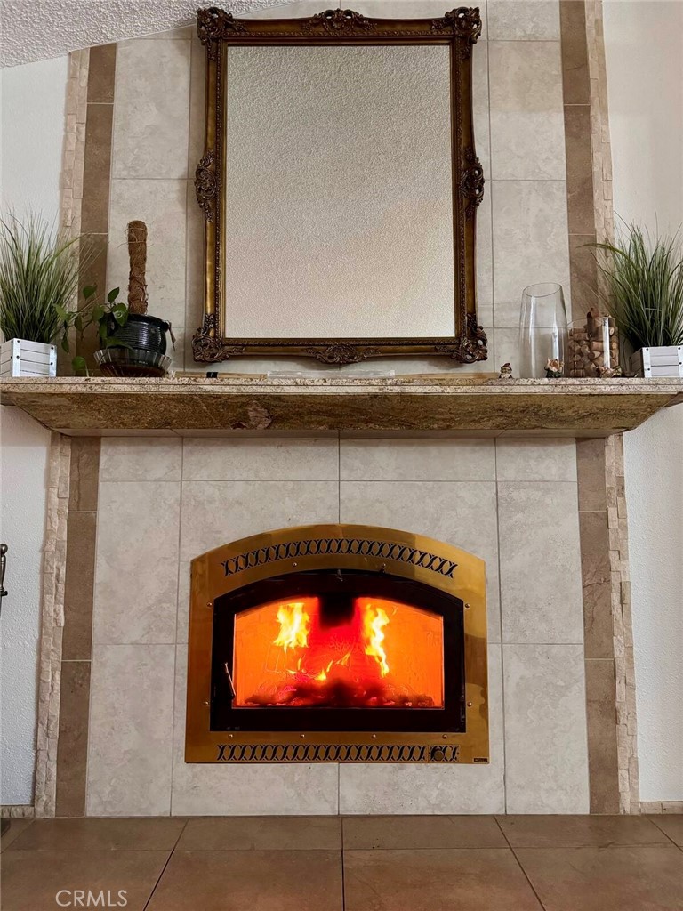 MLS #OC25244516 image #1