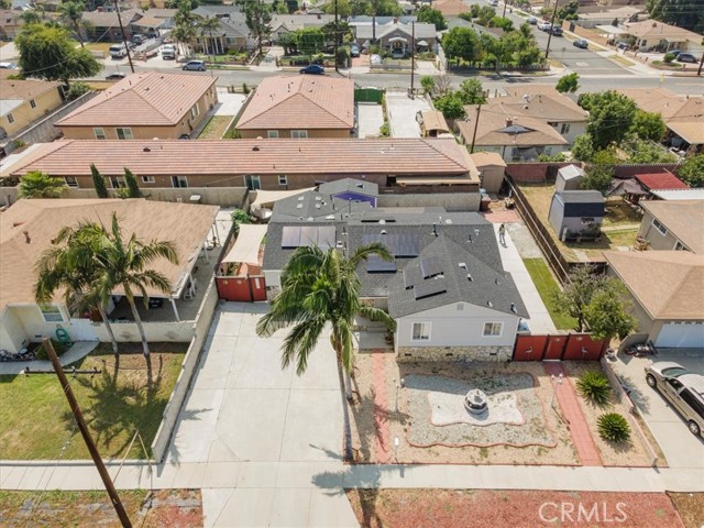 665 Larimore, La Puente CA: https://media.crmls.org/medias/b9cab55f-add2-439f-8718-c039a2b1ec4d.jpg