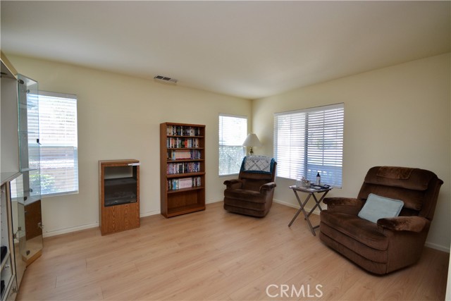 Detail Gallery Image 9 of 22 For 2725 S Buena Vista, Corona,  CA 92882 - 5 Beds | 3 Baths