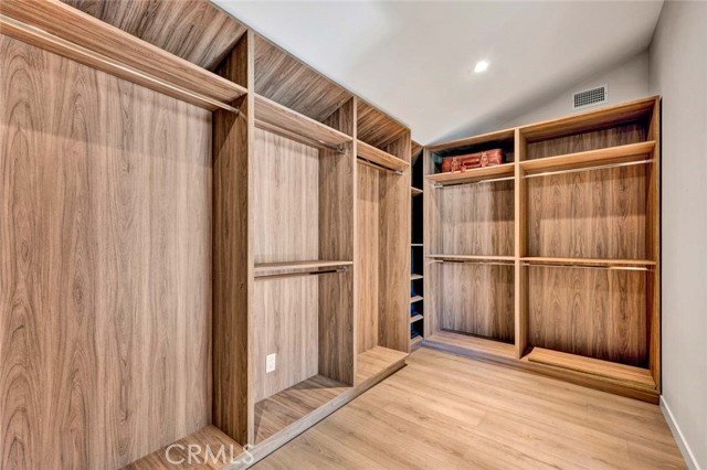 Image 33 of 72 For 3262 Ruth Elaine