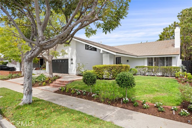 Detail Gallery Image 2 of 37 For 1866 Port Carlow Pl, Newport Beach,  CA 92660 - 4 Beds | 2 Baths