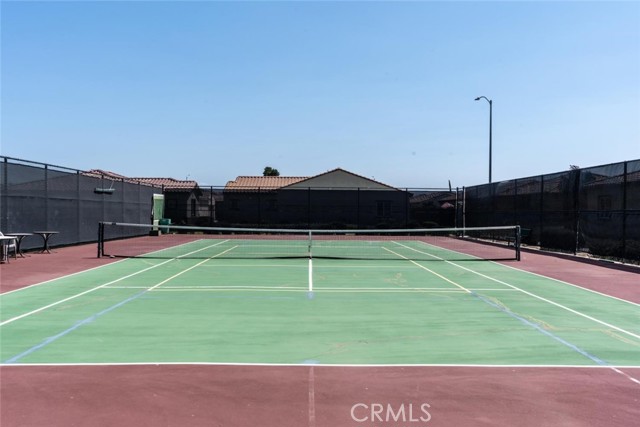 860 Fritz Drive, Los Banos CA: https://media.crmls.org/medias/b9cc2119-bd42-48e2-8d30-39857801e4fb.jpg