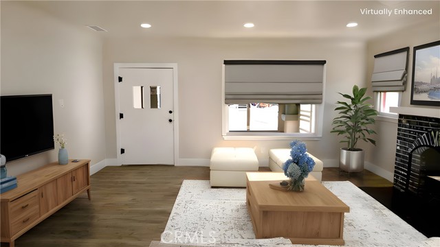 3688 Hoover Street, Riverside CA: https://media.crmls.org/medias/b9cc3ffd-6b84-4fb2-95fc-3150669d3dba.jpg