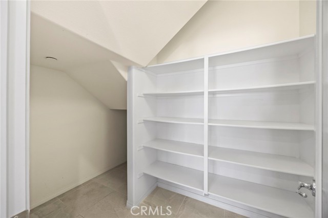17539 Riverstone Court, Fountain Valley CA: https://media.crmls.org/medias/b9ccca9d-23c2-412d-9066-d479a55828b1.jpg