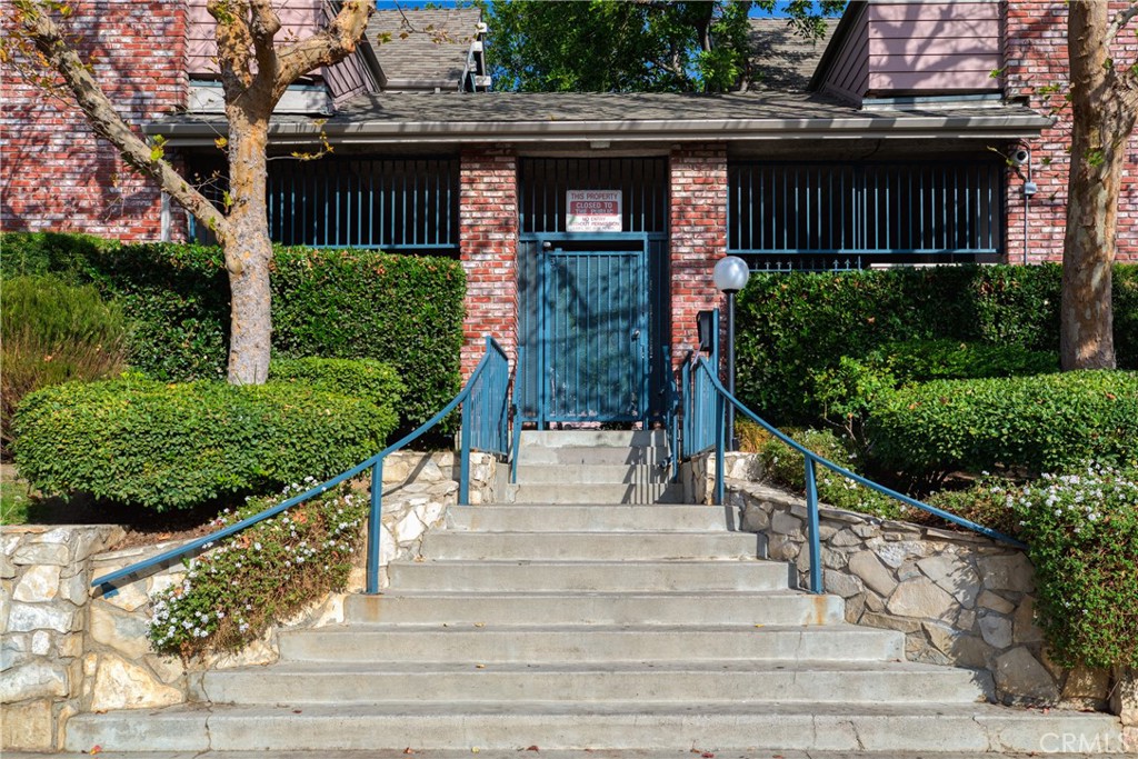 13126 Bromont Avenue #4