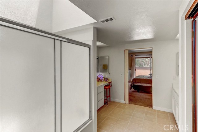 Detail Gallery Image 36 of 45 For 904 Lombard Ct, Costa Mesa,  CA 92626 - 3 Beds | 2/1 Baths