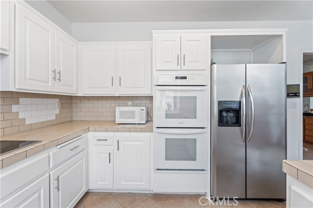 Detail Gallery Image 11 of 33 For 5422 Heron Bay #23,  Long Beach,  CA 90803 - 4 Beds | 3/1 Baths