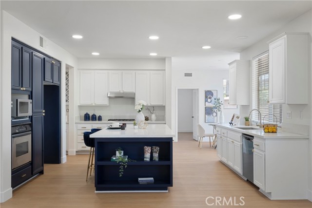 32035 Old Country Court, Winchester CA: https://media.crmls.org/medias/b9d229eb-d5b7-4d68-b0f1-e3b369a1256b.jpg