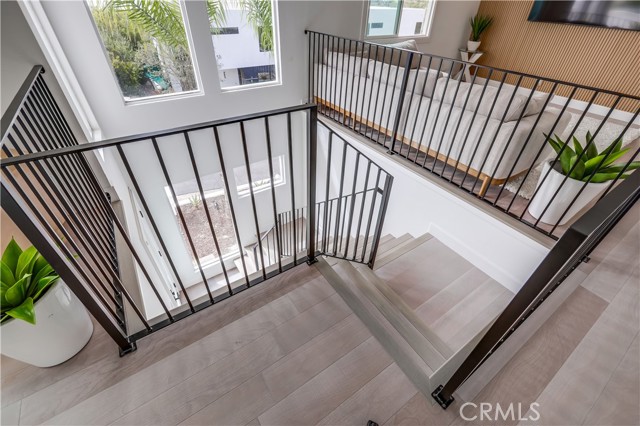 605 E Avenida San Juan, San Clemente CA: https://media.crmls.org/medias/b9d2c8a0-84ea-4156-8dce-59cdc3906786.jpg