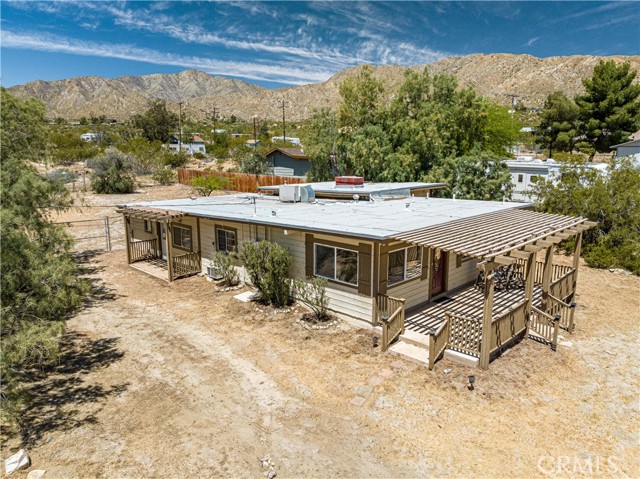 Detail Gallery Image 8 of 45 For 9194 Navajo, Morongo Valley,  CA 92256 - 3 Beds | 1/1 Baths