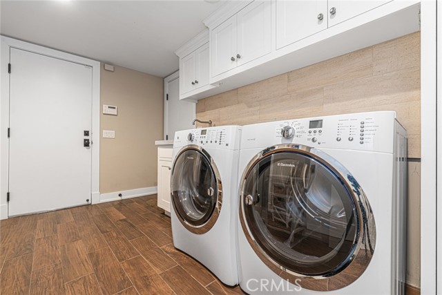 Detail Gallery Image 26 of 32 For 213 34th St, Newport Beach,  CA 92663 - 3 Beds | 3 Baths