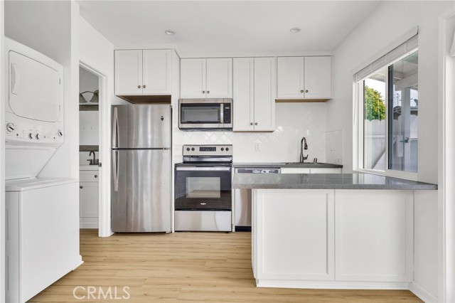 Detail Gallery Image 28 of 36 For 1536 Bonnie Brae, Hermosa Beach,  CA 90254 - – Beds | – Baths