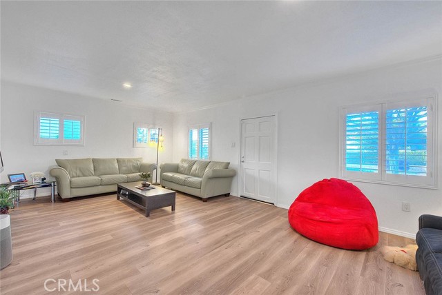 Detail Gallery Image 3 of 28 For 308 W Adams, Alhambra,  CA 91801 - 4 Beds | 2 Baths