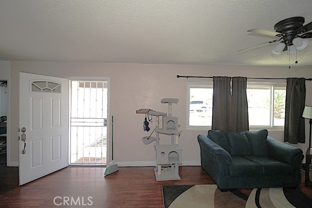 Detail Gallery Image 13 of 49 For 36703 Bel Air, Barstow,  CA 92311 - 3 Beds | 1/1 Baths