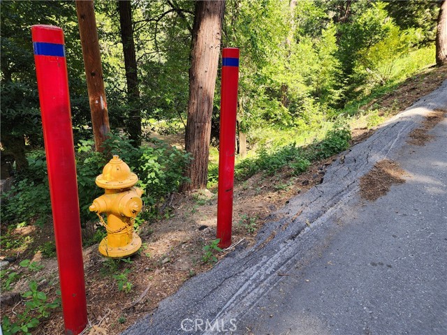 Detail Gallery Image 8 of 21 For 811 Deer Trl, Crestline,  CA 92325 - – Beds | – Baths