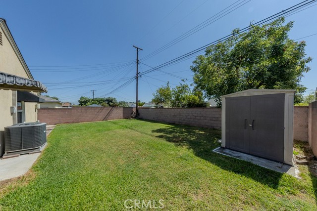 10606 Harvest Avenue, Santa Fe Springs CA: https://media.crmls.org/medias/b9da37ec-8e63-4b62-becd-00e6509ac4db.jpg