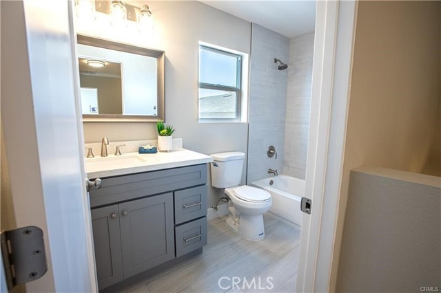 24240 Ocean Avenue, Torrance, California 90505, 3 Bedrooms Bedrooms, ,2 BathroomsBathrooms,Residential Lease,For Rent,Ocean,PF25144256